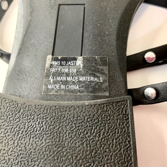 Dolce Vita Jaster Women’s Black with Silver Studs Strappy Flat Sandals Size 10 - Picture 7 of 15